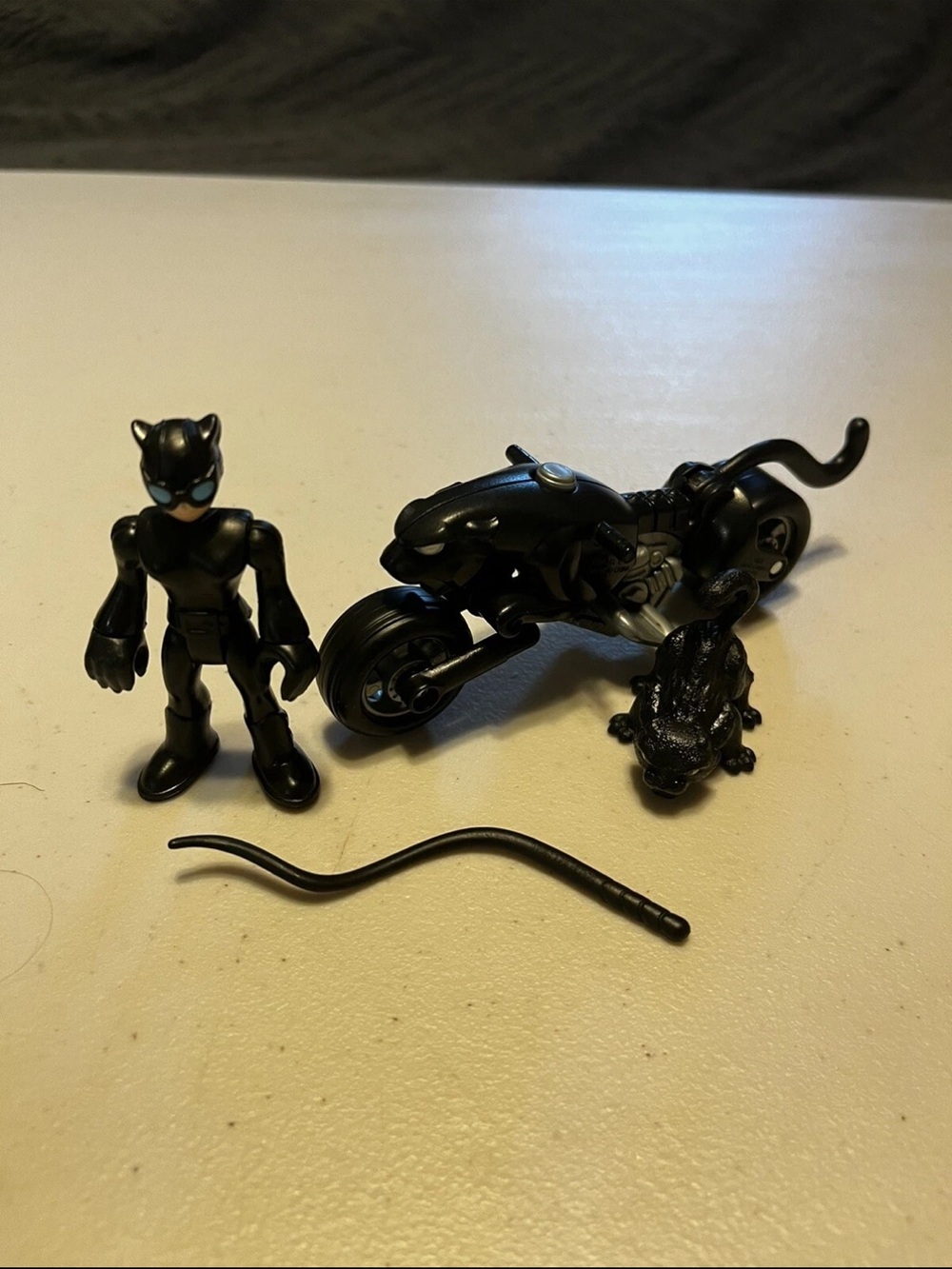 Imaginext DC Super Friends Catwoman & Motorcycle Set 2011 Fisher Price